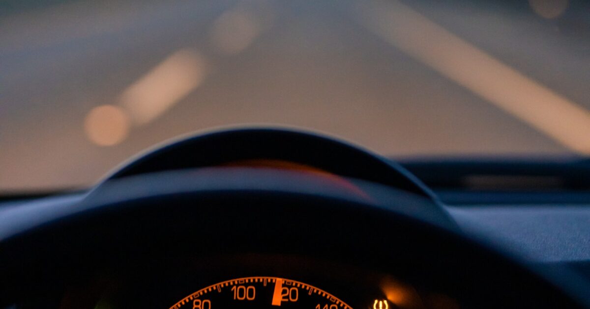 Barème kilométrique 2026 : frais réels et impôt, le mode d'emploi