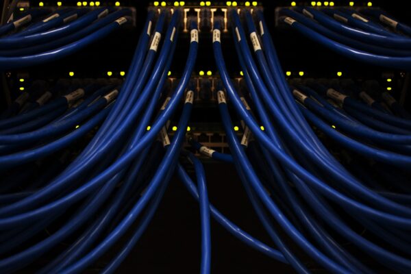 Box internet 2026 : le comparatif fibre et les frais cachés