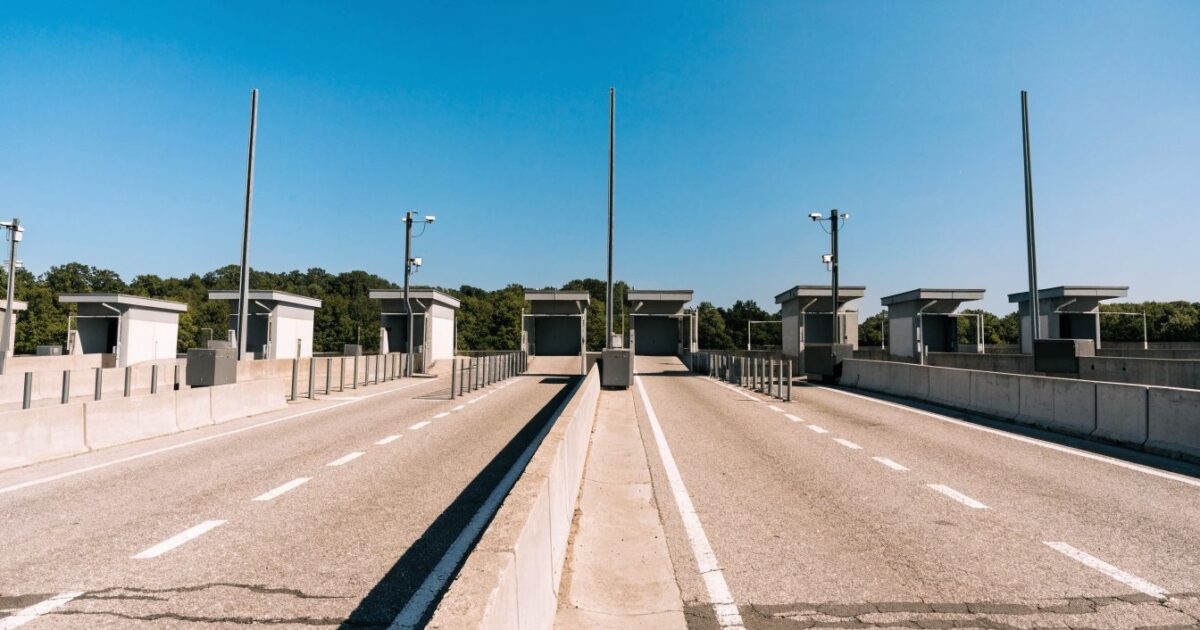 Péages : la hausse 2026 contestée devant le Conseil d'État