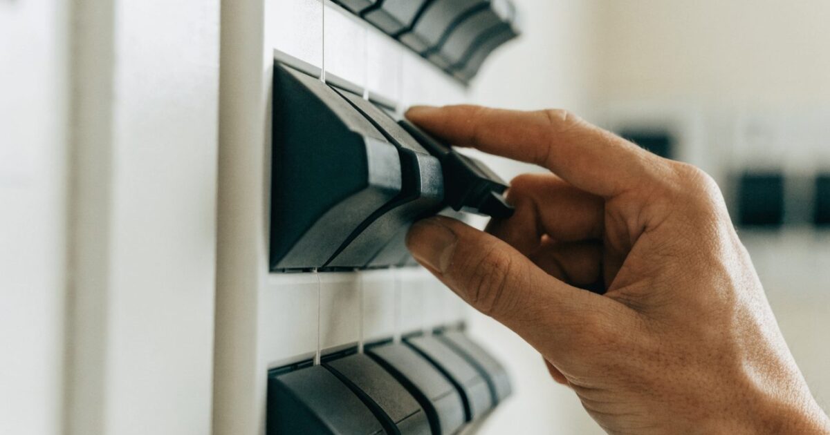 Électricité : le tarif réglementé remonte de 2,5 % au 1er août 2026